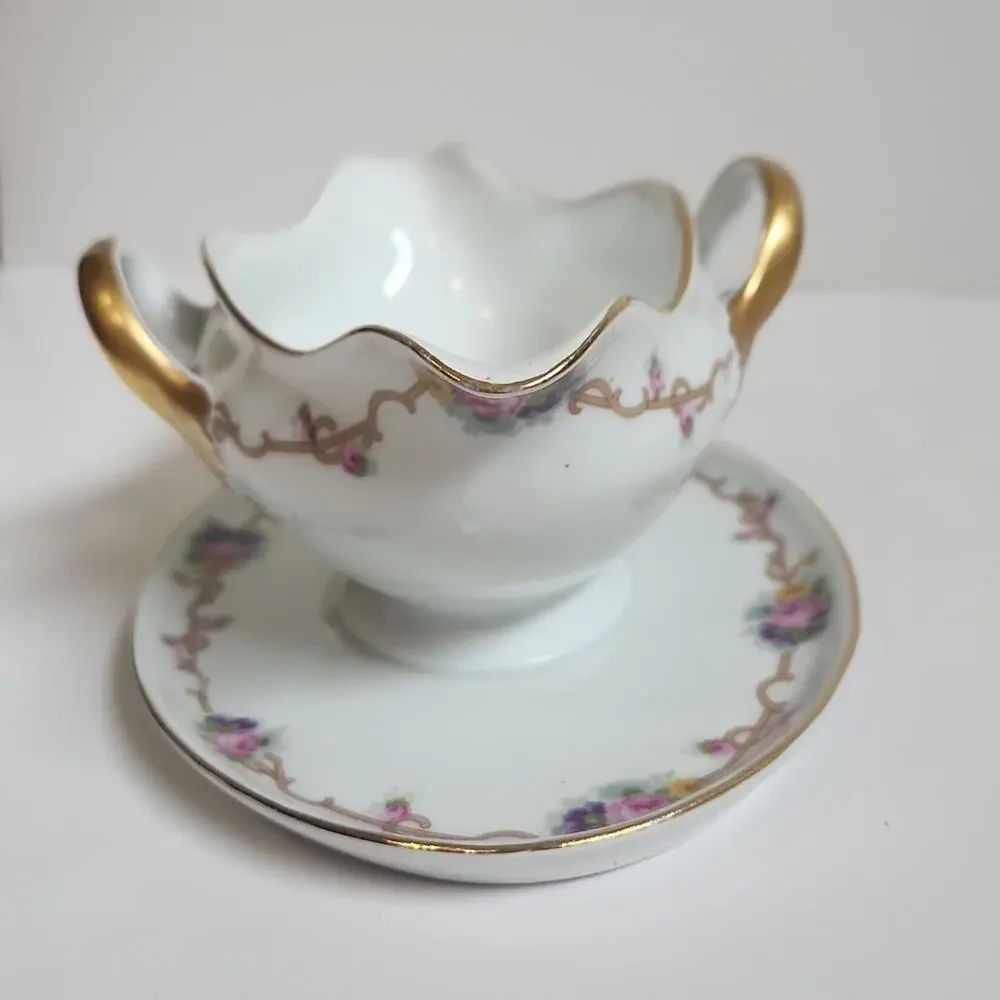 Vintage Royal Crafton‎ Gravy Bowl With Attached Plate Floral Gold Trim
